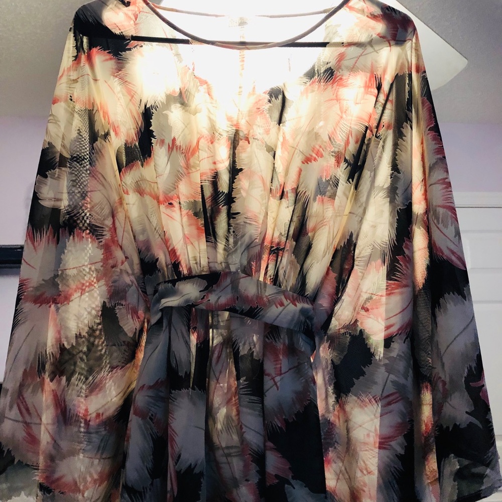 TRAMP chiffon black cream burn orange top